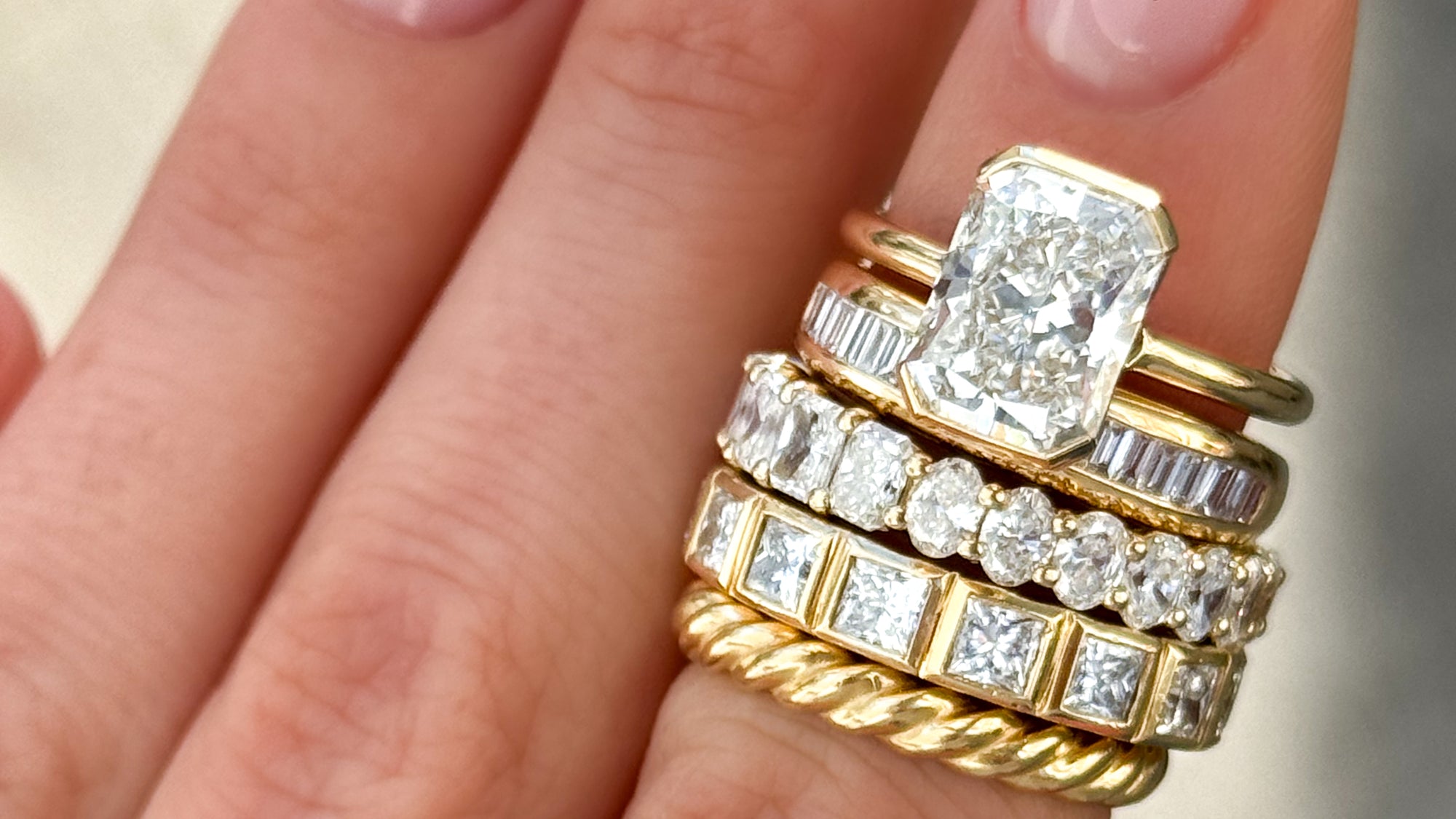 Eternity Ring Guide: Pros, Cons and Buying Tips | Wedding Bands